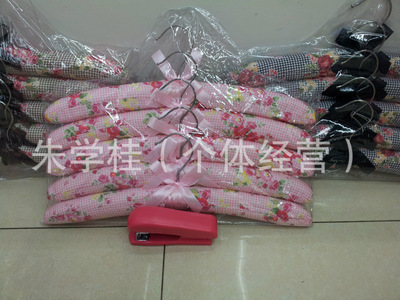 【生产各种衣架,花布衣架,欢迎来样订做==】价格,厂家,图片,衣架/衣夹,朱学桂(个体经营)-